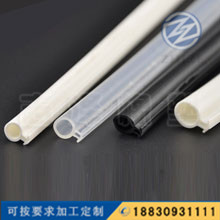 ����T���͗l